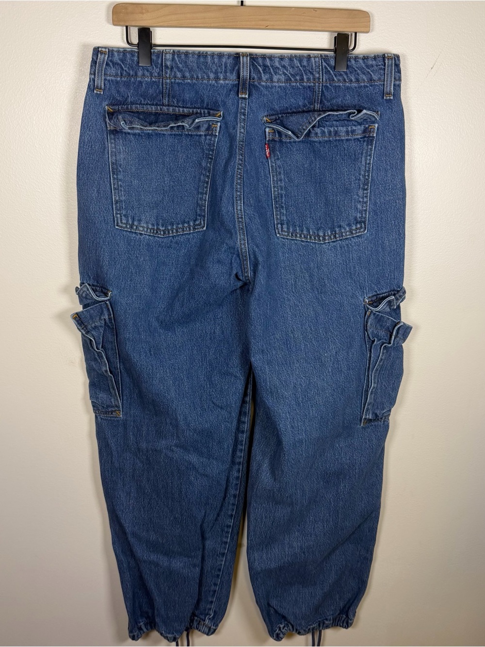 Levi’s ‘94 Baggy Cargo Jeans Womens Size 30 Loose Blue Pocket Grunge Cinch Hem - Picture 3 of 8